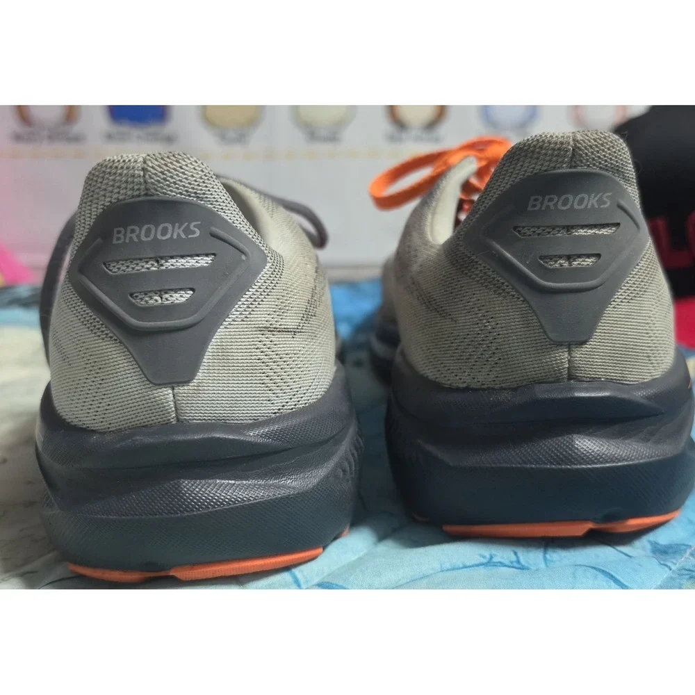 Brooks Ghost 17 Mens 9 Extra Wide 4E Running Shoes Gray Orange 1104424E048